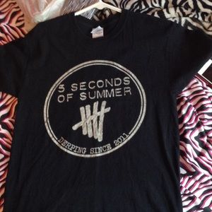 5sos 5 seconds of summer band tee shirt