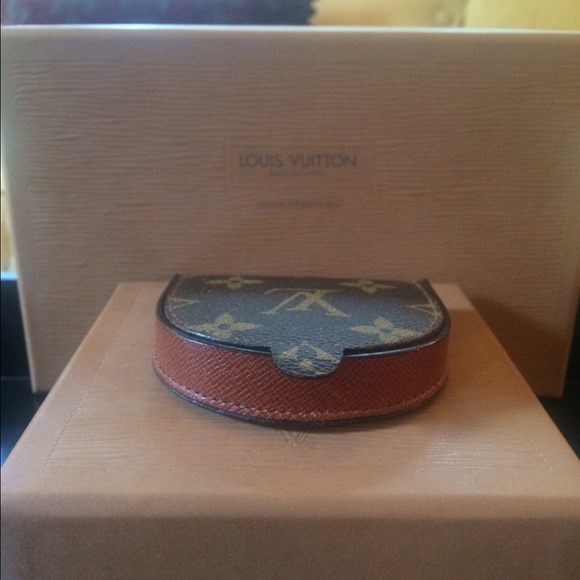 Vintage Louis Vuitton Coin Purse - Picture 1 of 4