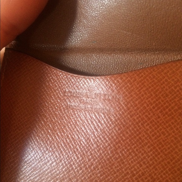 Vintage Louis Vuitton Coin Purse - Picture 4 of 4