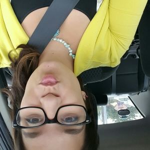 Meet your Posher, Angela