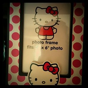Hello kitty photo frame