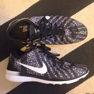 Nike Free 5.0 training fit shoes