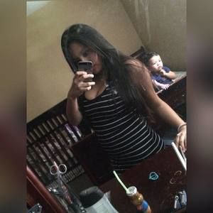 Meet your Posher, Paola