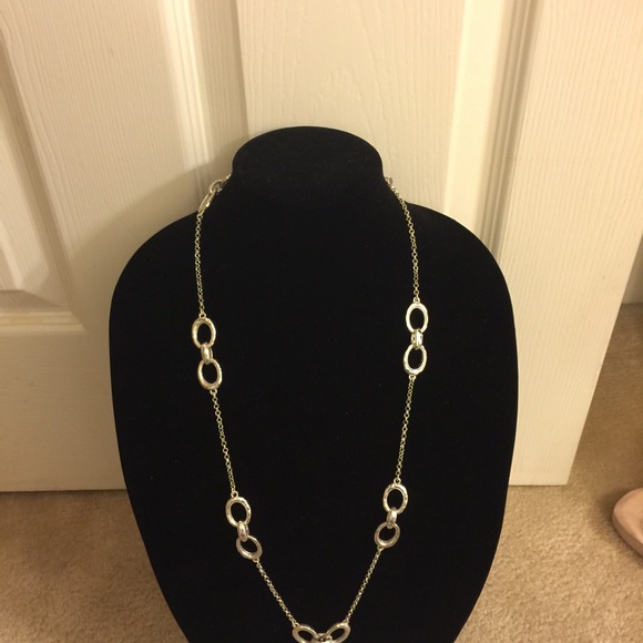 Silver tone necklace