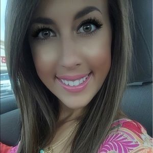 Meet your Posher, Ericka