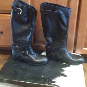 Black Dolce Vita leather boots. Size 8.5