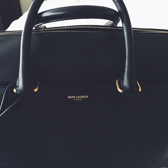 Authentic Yves Saint Laurent black handbag - Picture 2 of 2