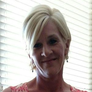 Meet your Posher, Michele