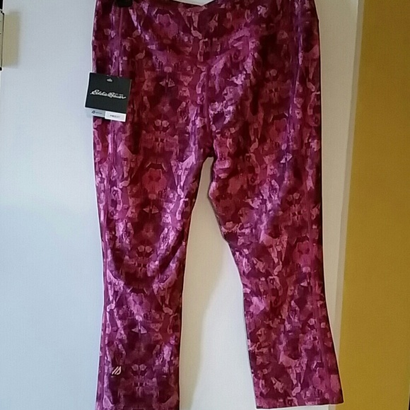 Eddie Bauer Athletic Capris - Picture 2 of 4
