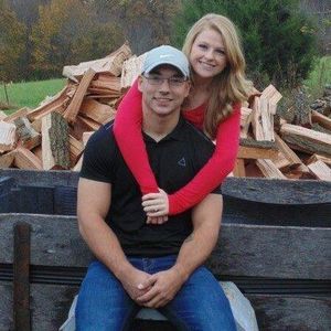 Meet your Posher, Maegan