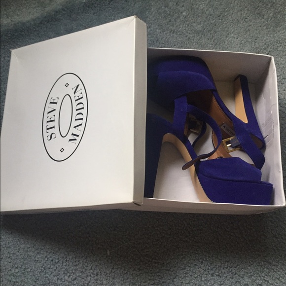 Bright Blue platform sandals - Picture 4 of 4