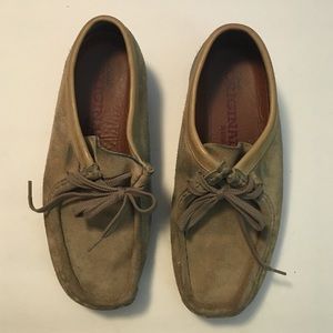Clarks Wallabees
