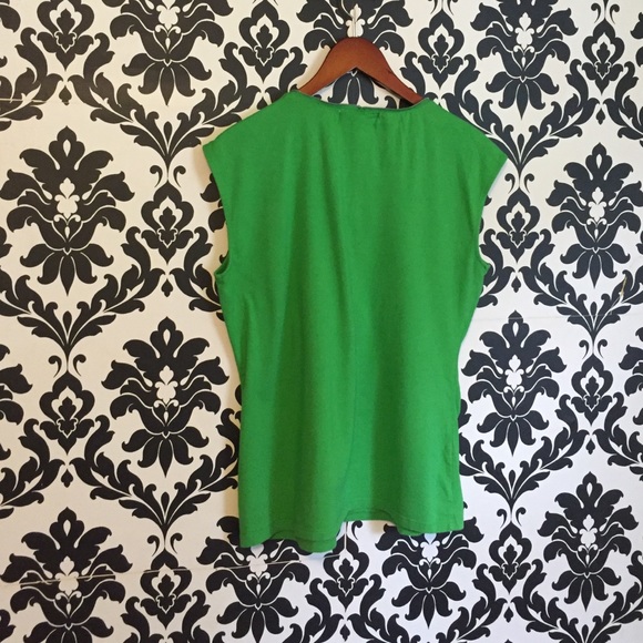 Michael Kors sleeveless zip top. - Picture 3 of 3