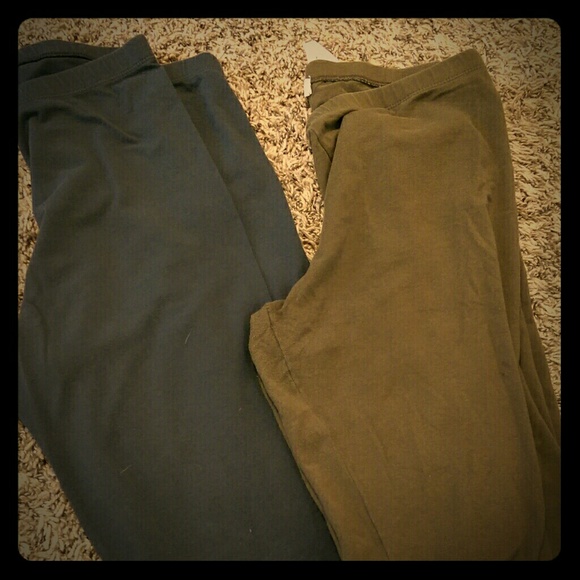 Two high waisted pairs of leggings.