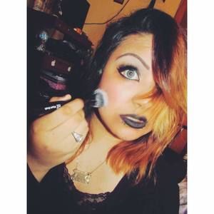 Meet your Posher, Itzel