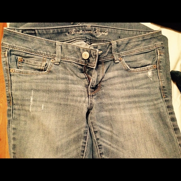 American Eagle Jeans - Picture 2 of 4