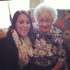 Meet your Posher, Kayla