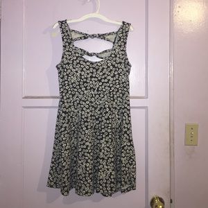 Black and white flower pattern dress