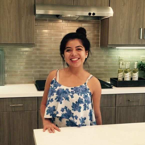 Meet your Posher, Stephannie