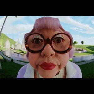 Meet your Posher, Max