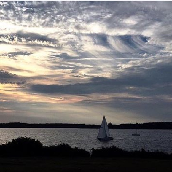 Meet your Posher, Emerie