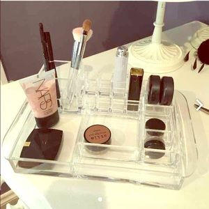 Make Up Organizer