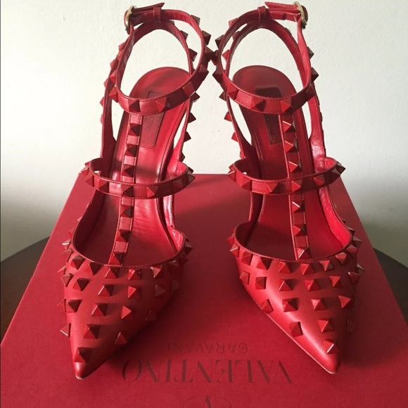 Valentino shoes/clutch, clutch sold separate 1000 - Picture 4 of 4