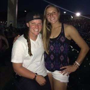 Meet your Posher, Renada