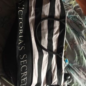 Victoria secret getaway tote