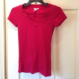 Red vneck
