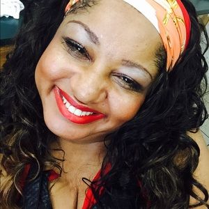 Meet your Posher, Beth