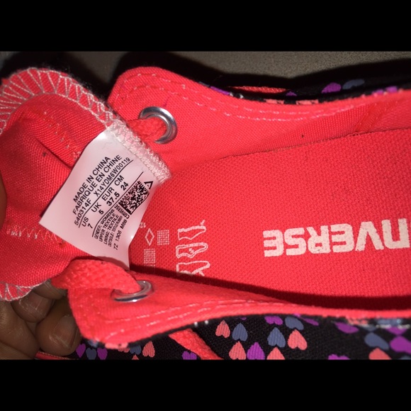 Heart Print Converse - Picture 4 of 4