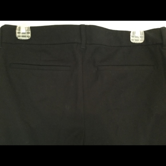 Old Navy crop pants - Picture 2 of 4