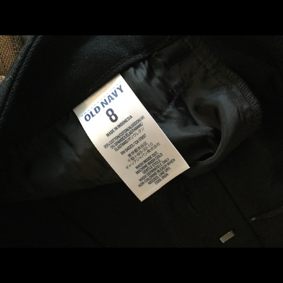 Old Navy crop pants - Picture 3 of 4