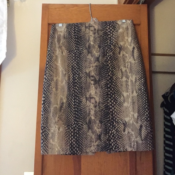 Express Dresses & Skirts - Express Animal print skirt