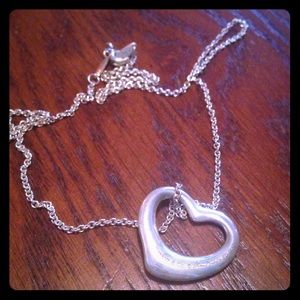 ⭐️Tiffany & co. Large heart necklace⭐️