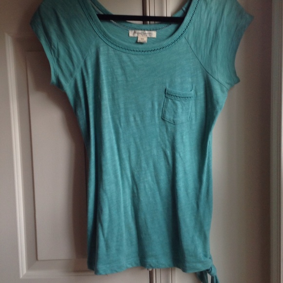 Seafoam green shirt - Picture 1 of 4