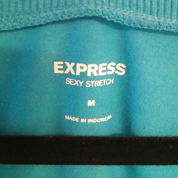 Express aqua-blue sexy stretch tshirt - Picture 3 of 3