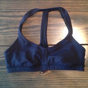 Lululemon sports bra size 8
