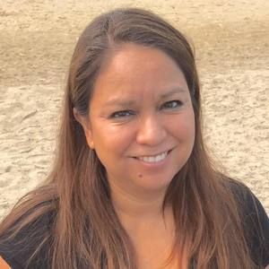 Meet your Posher, Shirah