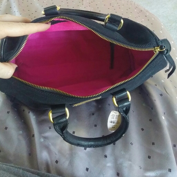 Victoria's Secret purse - Picture 4 of 8