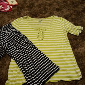 2 old Navy shirts