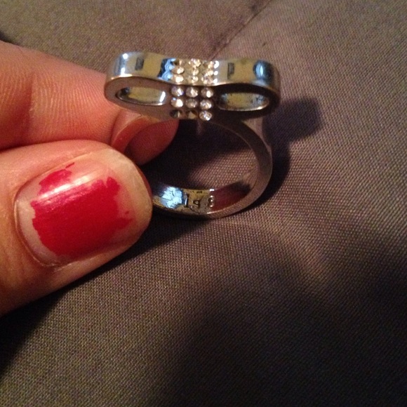 Ring - Picture 2 of 2