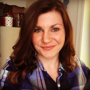 Meet your Posher, Laure