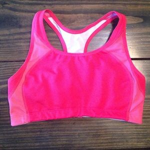 New Balance sports bra size medium