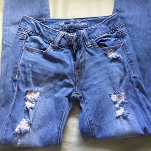 American Eagle distressed jegging jeans