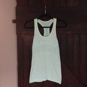 LuLulemon Run Swiftly Tank