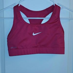 Sports bra
