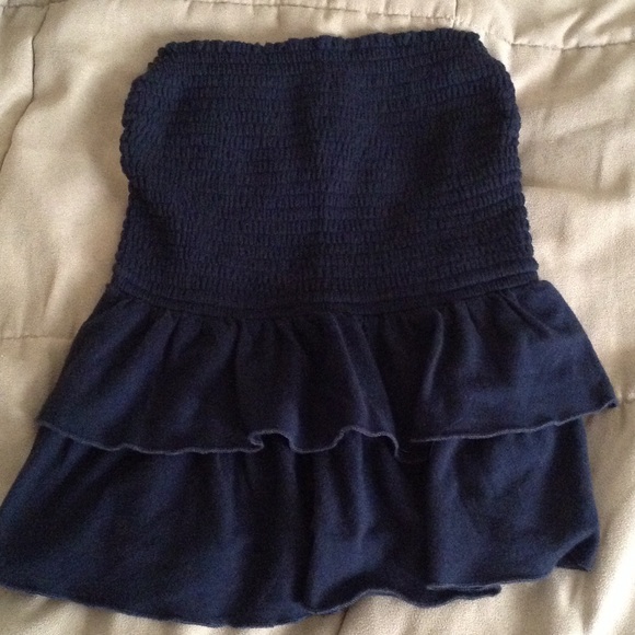 Hollister top
