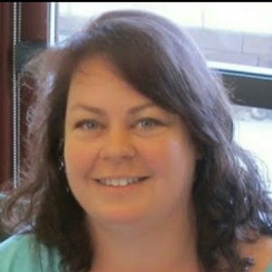 Meet your Posher, Michele